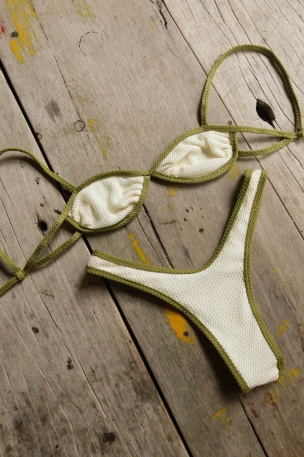 SUTIA CAMILA OFF PISTACHE